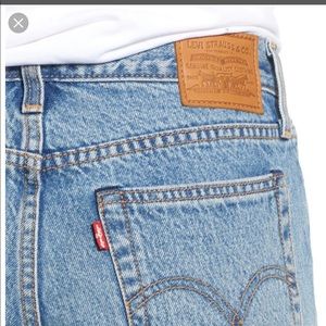 Levi's – Levi's(R) Wedgie Icon Fit Raw Hem Jeans